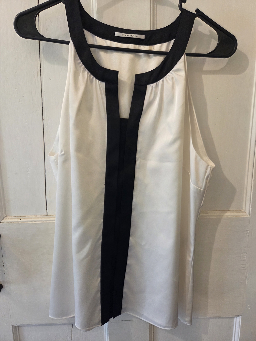 Tahari White Sleeveless Tunic with Black Trim